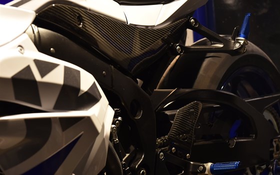 Tankverkleidung GSX-R 1000 L7 - Bild 4