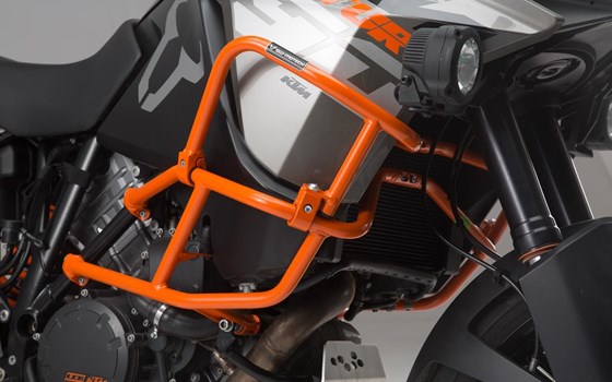 Oberer Sturzbügel für orig. KTM Sturzbügel. Orange. KTM 1050 (14-)/ 1190 Adventure/ R (13-). - Bild 1