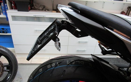 Highsider Kennzeichhalter Yamaha MT09 - Bild 4 Highsider Kennzeichhalter Yamaha MT09 - Bild 4