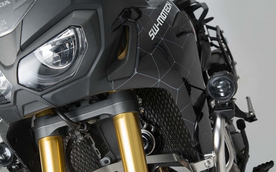 EVO Fernscheinwerfer-Kit Universal. Schwarz. Mit Sturzbügelklemmen für Scheinwerfer. - Bild 3