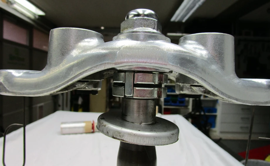 Gabelbrücke kompl. XV 750 Virago Bild 4: Gabelbrücke kompl. XV 750 Virago