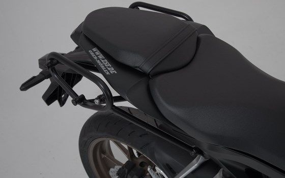 Legend Gear Seitentaschen-System LC Black Edition. Honda CB300R (18-) / CB125R (18-). - Bild 4 Legend Gear Seitentaschen-System LC Black Edition. Honda CB300R (18-) / CB125R (18-). - Bild 4