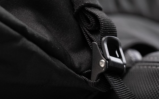 ION L Hecktasche. 50 l. Schwarz. 600D Polyester / Soft-Vinyl. - Bild 4