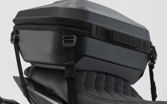 URBAN ABS Topcase. 16-29 l. Verzurrvariante. ABS-Kunststoff. Schwarz. - Bild 2 URBAN ABS Topcase. 16-29 l. Verzurrvariante. ABS-Kunststoff. Schwarz. - Bild 2