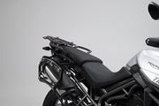 PRO Seitenträger. Schwarz. Triumph Tiger 800 Modelle (10-).