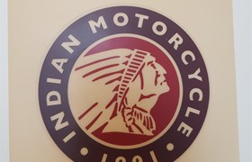 Beidseitig statisch haftender Fensteraufkleber