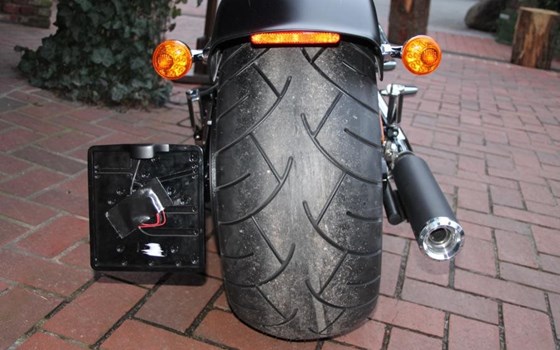 Breitreifenumbau 280er Reifen Harley Davidson Breakout 2014-2016 - Bild 2