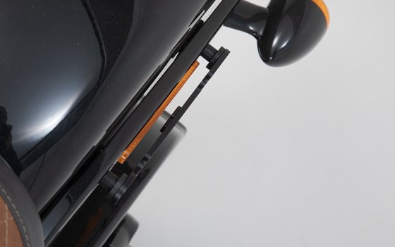 SLH Seitenträger LH2 links. Softail Str. Bob (17-),Standard (20-). Für LH2. - Bild 2 SLH Seitenträger LH2 links. Softail Str. Bob (17-),Standard (20-). Für LH2. - Bild 2