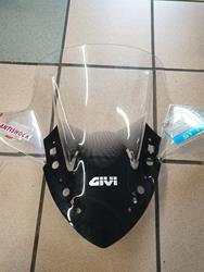 Givi Windschild X-Max 300 D2136STG
