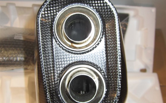 Akrapovic Slip-on für Adventure 2013-2015 - Bild 2