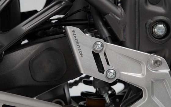Bremspumpen-Schutz. Silbern. Yamaha Ténéré 700 Modelle (19-). - Bild 1
