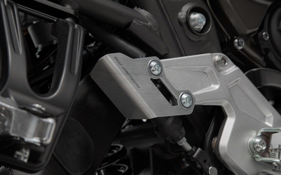 Bremspumpen-Schutz. Silbern. Yamaha Ténéré 700 Modelle (19-). - Bild 3