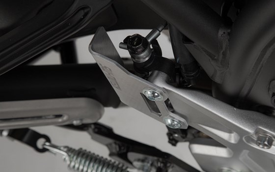 Bremspumpen-Schutz. Silbern. Yamaha Ténéré 700 Modelle (19-). - Bild 4