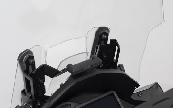 Navi-Halter im Cockpit. Schwarz. Kawasaki Versys 1000 (18-) / 1100 (24-). - Bild 2