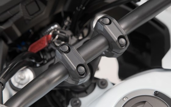 Lenkererhöhung für Ø 28 mm Lenker. H=20 mm. Schwarz. - Bild 3