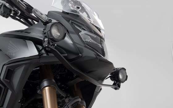 Scheinwerfer-Halter. Schwarz. Honda CB500X (18-), NX500 (23-). - Bild 2