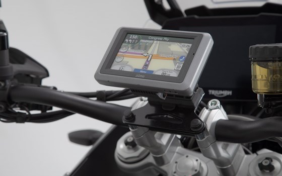 Navi-Halter am Lenker. Schwarz. Honda / Suzuki / Triumph-Modelle. - Bild 2 Navi-Halter am Lenker. Schwarz. Honda / Suzuki / Triumph-Modelle. - Bild 2