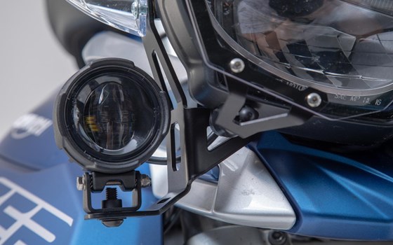 Scheinwerfer-Halter. Schwarz. Triumph Tiger 800 Modelle (10-). - Bild 2