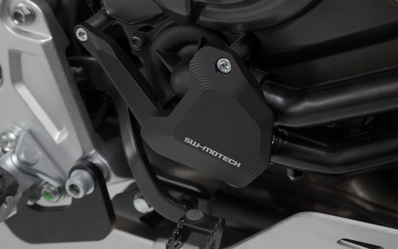 Wasserpumpenschutz. Schwarz/Silbern. Yamaha Ténéré 700 Modelle (19-). - Bild 2