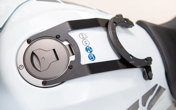 EVO Tankring. Schwarz. Honda CB500X (18-). - Bild 2 EVO Tankring. Schwarz. Honda CB500X (18-). - Bild 2