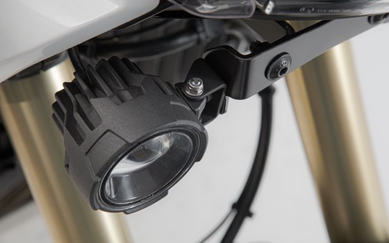 EVO Nebelscheinwerfer-Kit. Schwarz. Yamaha Ténéré 700 Modelle (19-). - Bild 3