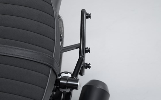 SLC Seitenträger links. Moto Guzzi V9 Roamer/Bobber (15-). - Bild 4