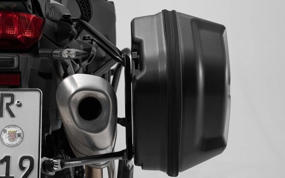AERO ABS Seitenkoffer-System. 2x25 l. Honda VFR1200X Crosstourer (11-). - Bild 4 AERO ABS Seitenkoffer-System. 2x25 l. Honda VFR1200X Crosstourer (11-). - Bild 4