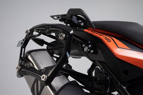 Marke: SW-MOTECH Artikelname: PRO Seitenträger. Schwarz. KTM 1050/1090/1190 Adv,1290 SAdv.