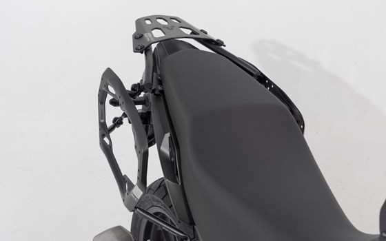 PRO Seitenträger. Schwarz. Honda CB500X, CB500F, CBR500R, NX500. - Bild 4