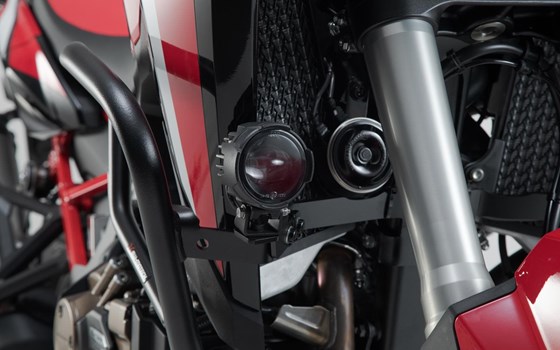 EVO Nebelscheinwerfer-Kit. Schwarz. Honda CRF1000L/CRF1100L mit Sturzbügel. - Bild 3 EVO Nebelscheinwerfer-Kit. Schwarz. Honda CRF1000L/CRF1100L mit Sturzbügel. - Bild 3