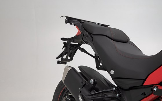 PRO Seitenträger. Schwarz. Ducati Multistrada 1200/ 1260/ 950 / V2. - Bild 5