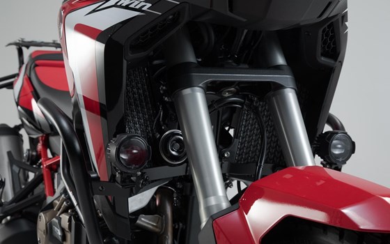 Scheinwerfer-Halter. Schwarz. Honda CRF1000L/CRF1100L mit Sturzbügel. - Bild 1 Scheinwerfer-Halter. Schwarz. Honda CRF1000L/CRF1100L mit Sturzbügel. - Bild 1