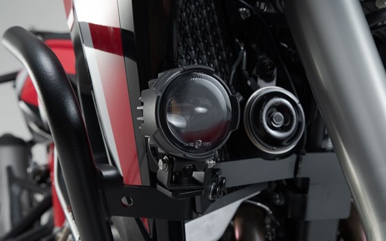 Scheinwerfer-Halter. Schwarz. Honda CRF1000L/CRF1100L mit Sturzbügel. - Bild 2