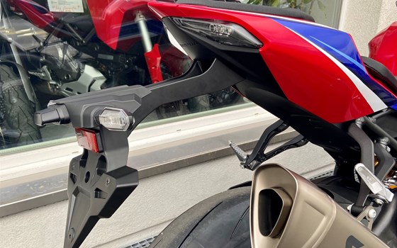DP Moto GP-Style Heckumbau für Honda CBR 1000 RR-R (+SP) 2020 - Schweiz + Deutschland - Bild 3