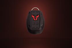 3D-Schlüsselanhänger Tankrucksack. 40x30 mm. PVC. In Non-Woven Beutel.