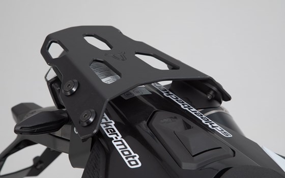 STREET-RACK Gepäckträger. Schwarz. KTM 690 Enduro / R, 690 SMC R (19-). - Bild 3 STREET-RACK Gepäckträger. Schwarz. KTM 690 Enduro / R, 690 SMC R (19-). - Bild 3