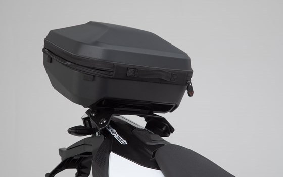 STREET-RACK Gepäckträger. Schwarz. KTM 690 Enduro / R, 690 SMC R (19-). - Bild 5 STREET-RACK Gepäckträger. Schwarz. KTM 690 Enduro / R, 690 SMC R (19-). - Bild 5
