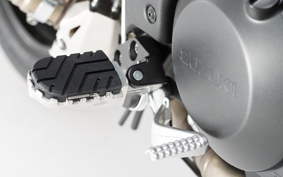 ION Fußrasten-Kit. Silbern. Aprilia-, BMW-, Suzuki- Modelle. - Bild 3
