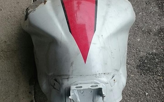 Yamaha R6 Tank beschädigt - Bild 2 Yamaha R6 Tank beschädigt - Bild 2