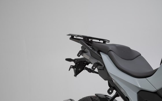 ADVENTURE-RACK Gepäckträger. Schwarz. BMW F 900 XR (19-) / S 1000 XR (19-). - Bild 2