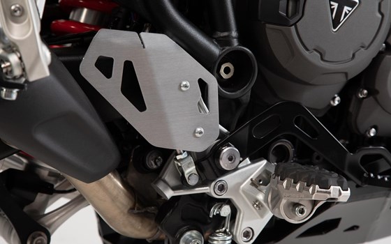 Fersenschutz rechts. Silbern. Triumph Tiger 900/GT/Rally/Pro (19-23). - Bild 2