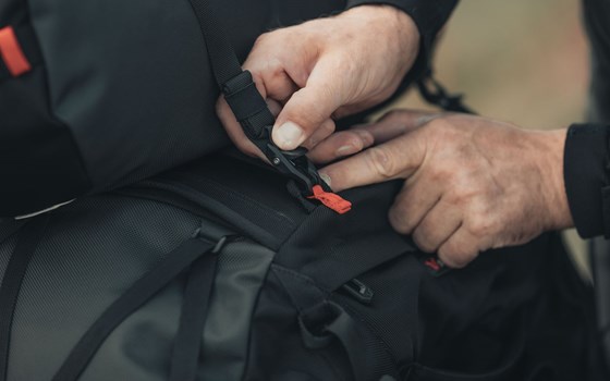 PRO Tentbag Hecktasche. 1680D Ballistic Nylon. Schwarz/Anthrazit. 18 l. - Bild 4