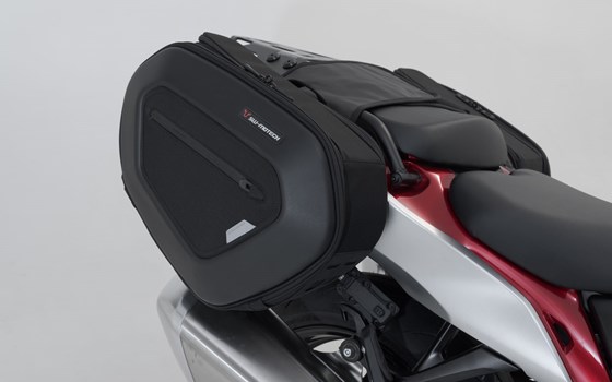 PRO BLAZE H Satteltaschen-Set. Schwarz. Suzuki GSX1300R Hayabusa (08-). - Bild 3