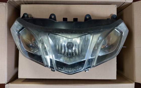 RSV 4 Scheinwerfer gebraucht - Bild 1