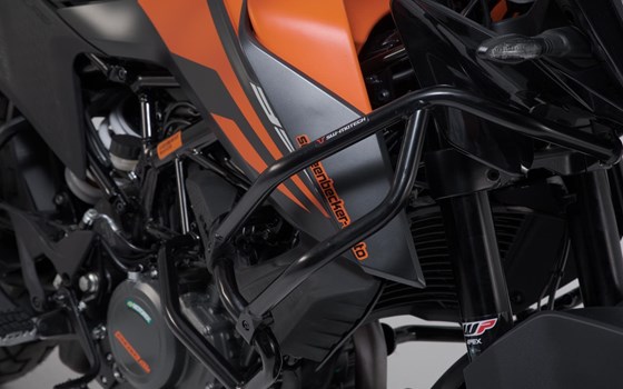 Oberer Sturzbügel für orig. KTM Sturzbügel. Schwarz. KTM 390 Adv (19-). - Bild 1