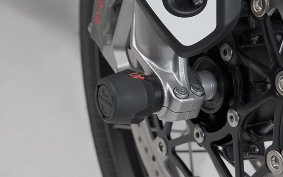 Sturzpad-Kit für Vorderachse. Schwarz. Triumph, Honda, Yamaha Modelle. - Bild 5