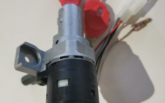 Zünschloß Malaguti F12 - Bild 1