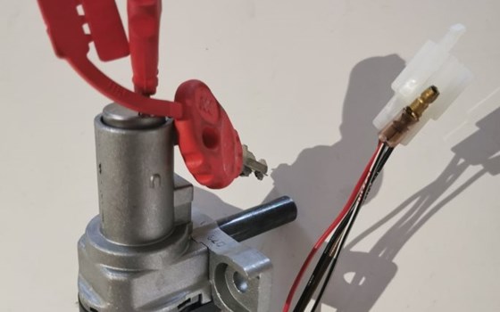 Zünschloß Malaguti F12 - Bild 2