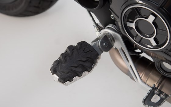 EVO Fußrasten-Kit. Ducati Modelle / Benelli TRK 502 X (18-). - Bild 5