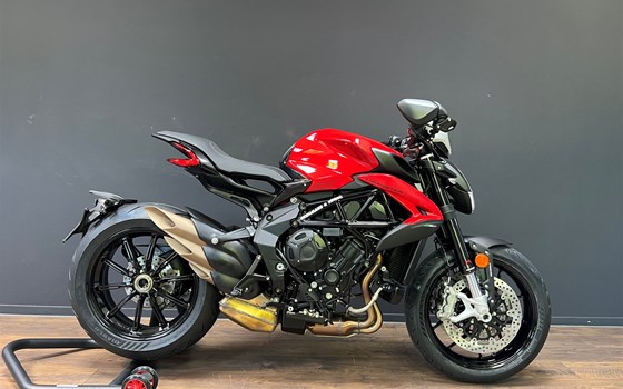 MV Agusta Dragster 800 R 2023 - Bild 1